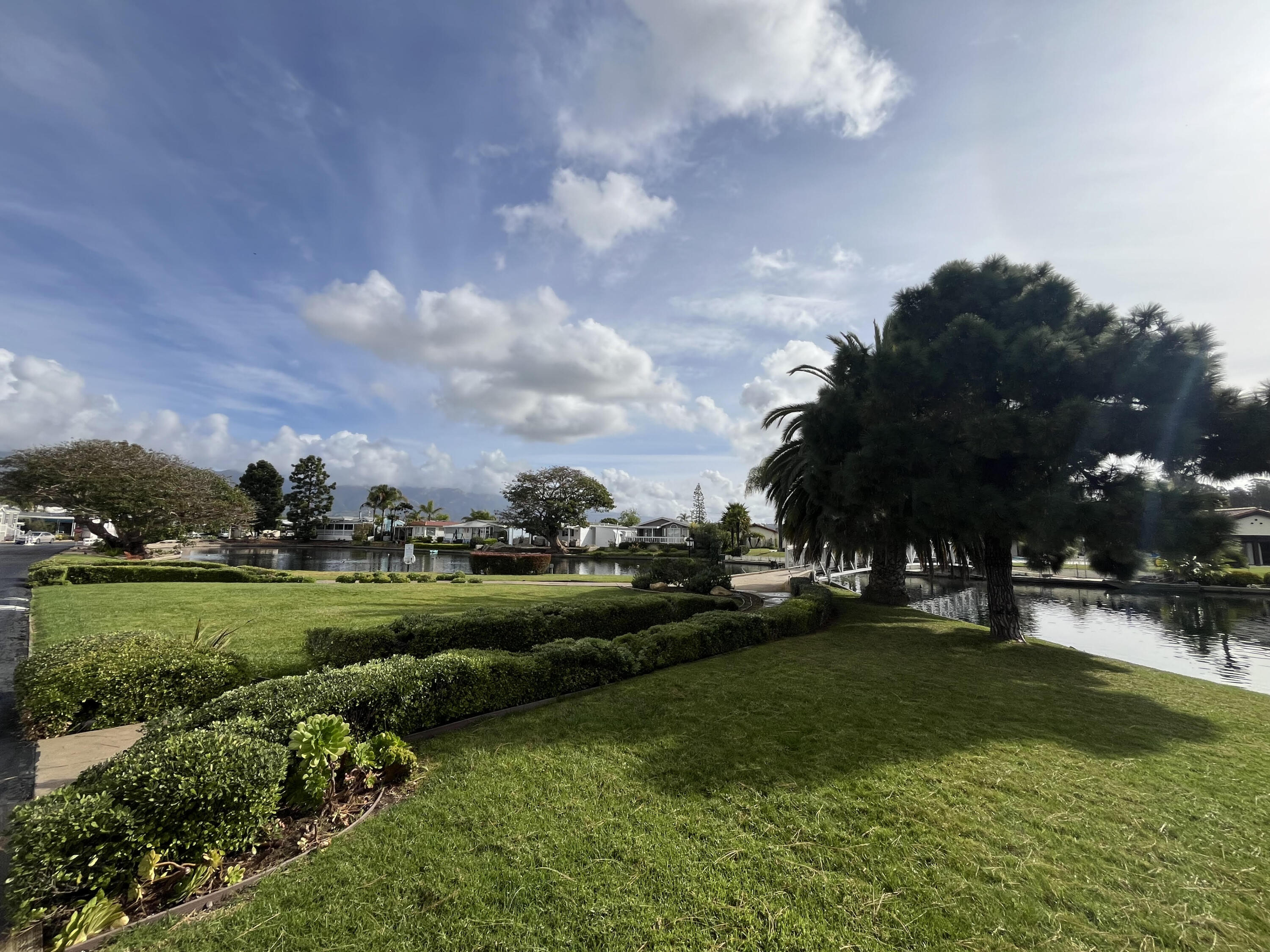 945 Ward Drive Spc 195