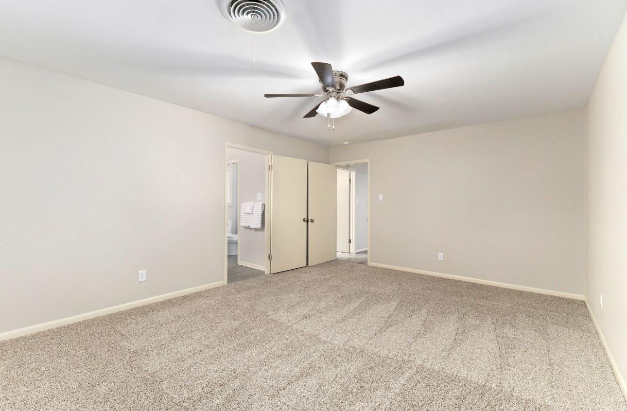 1609 Longhofer Street