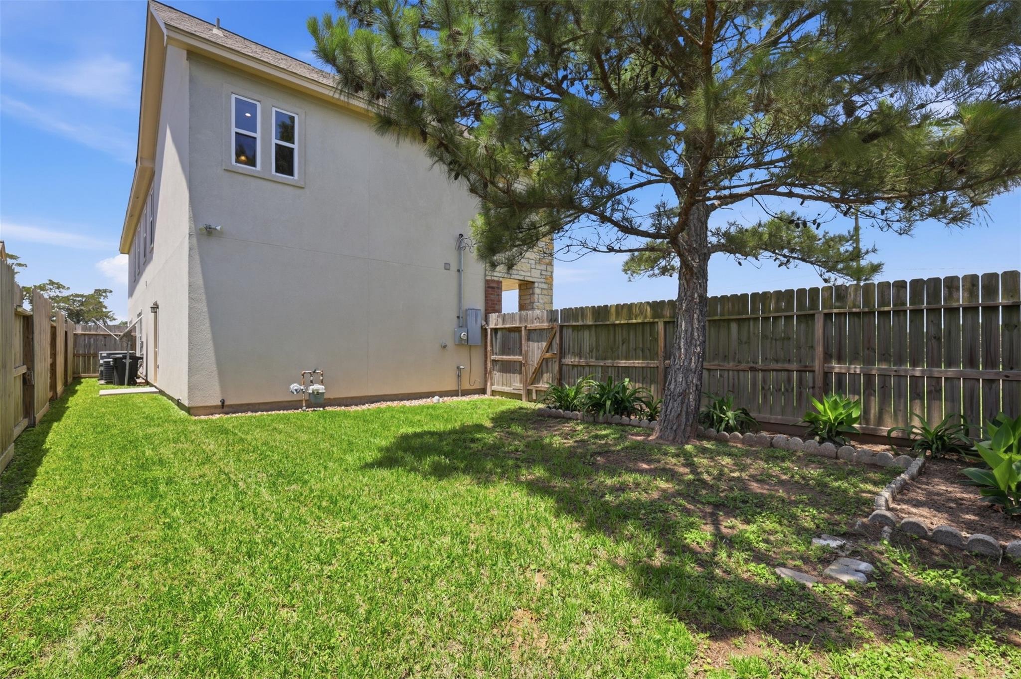 249 Mcdade Street