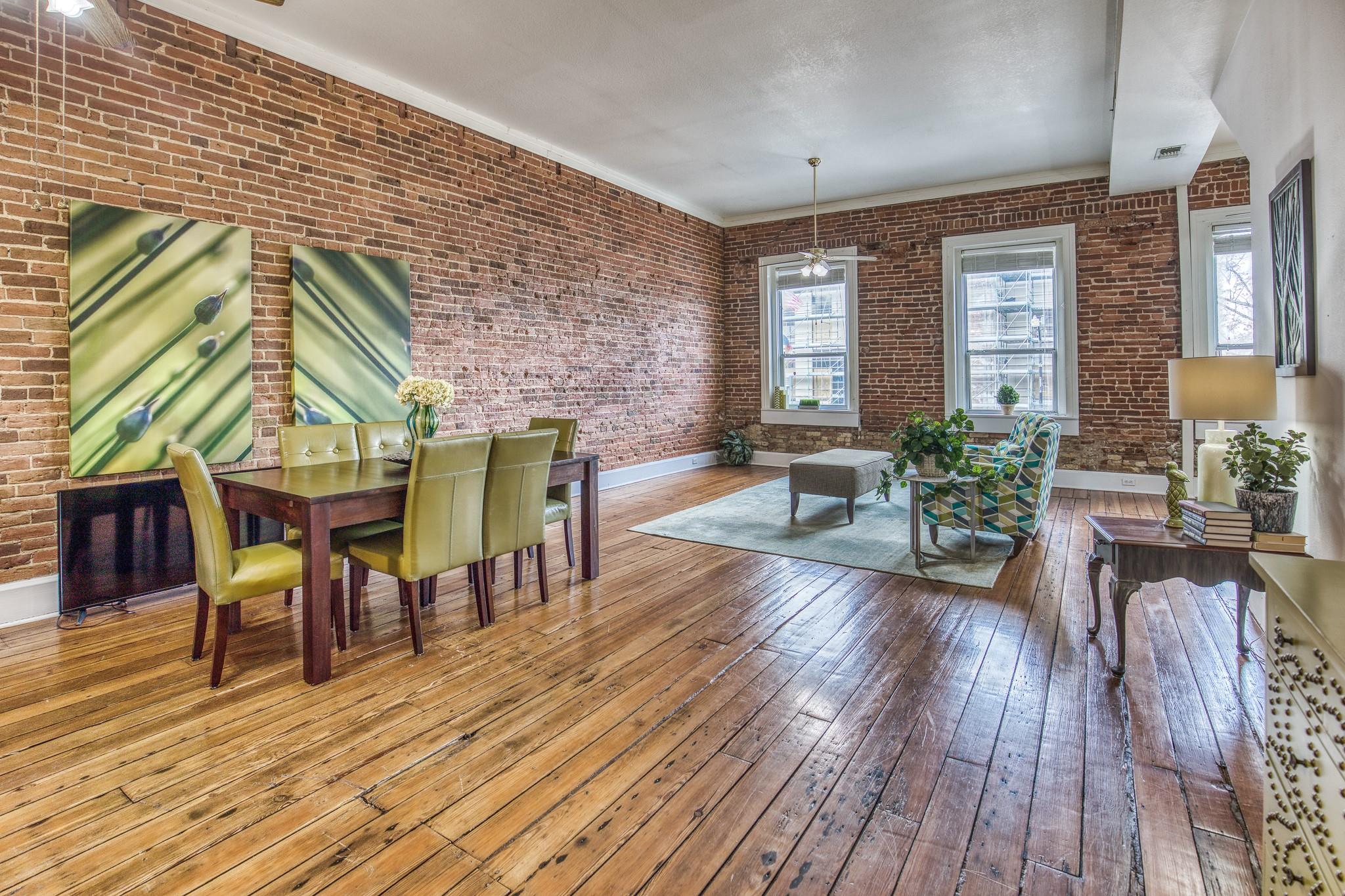 110 E Alamo Street # 2