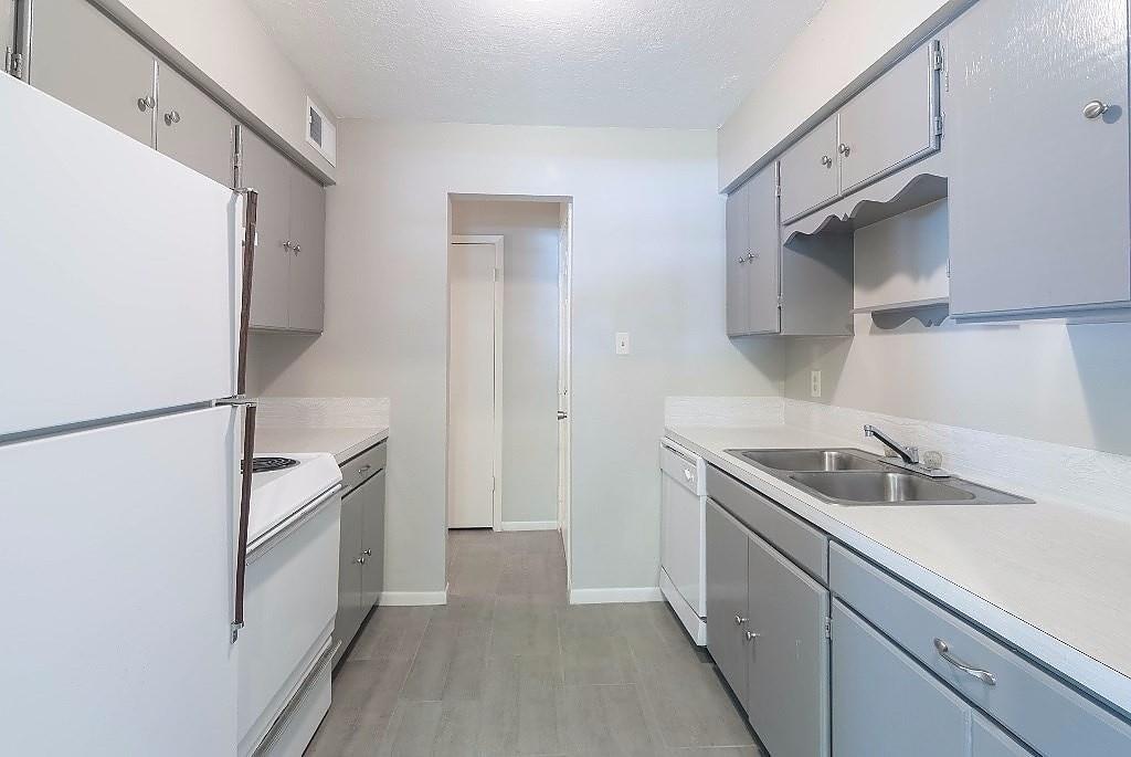 1009 Washington Street