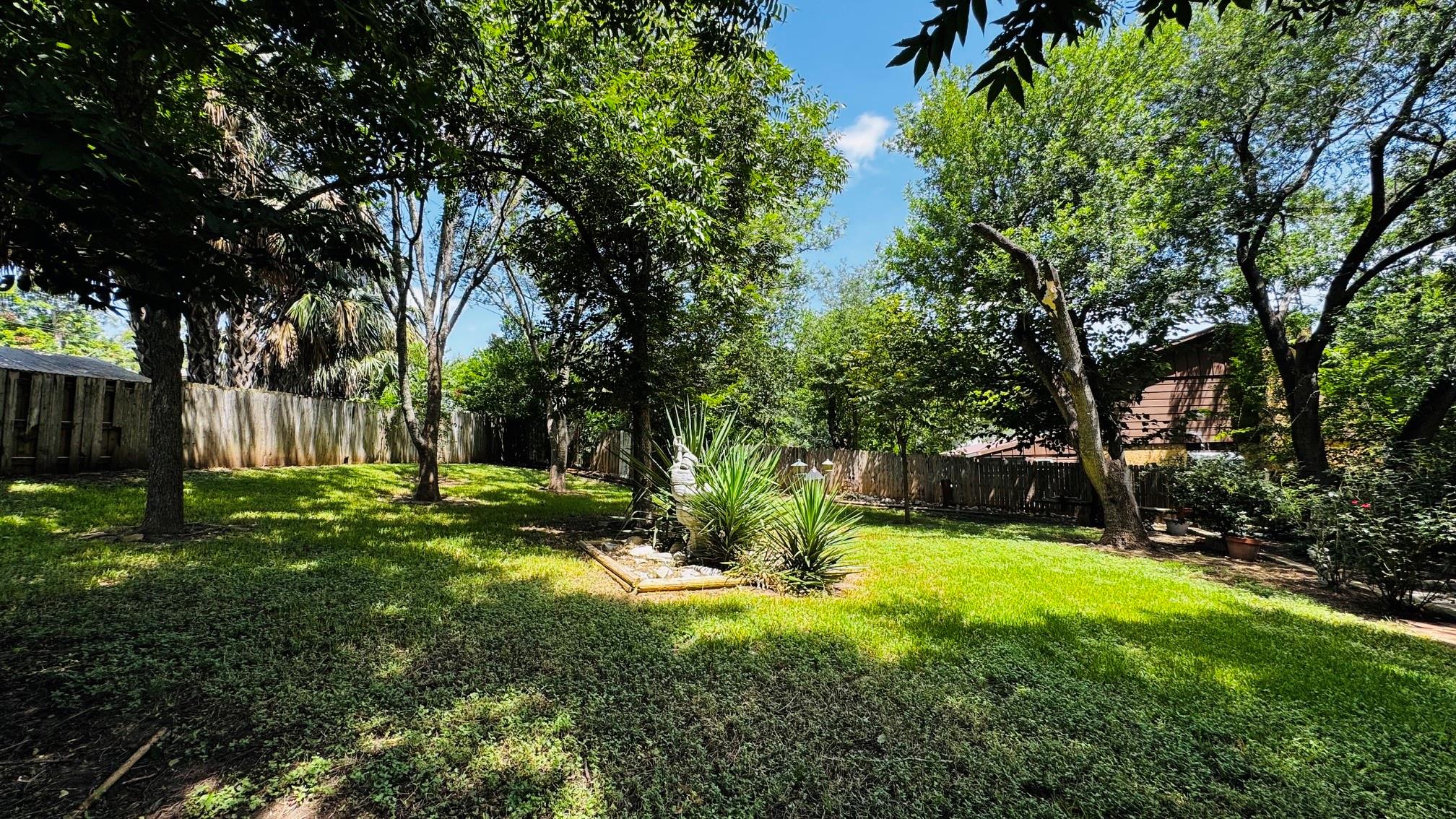 2506 Valley Drive