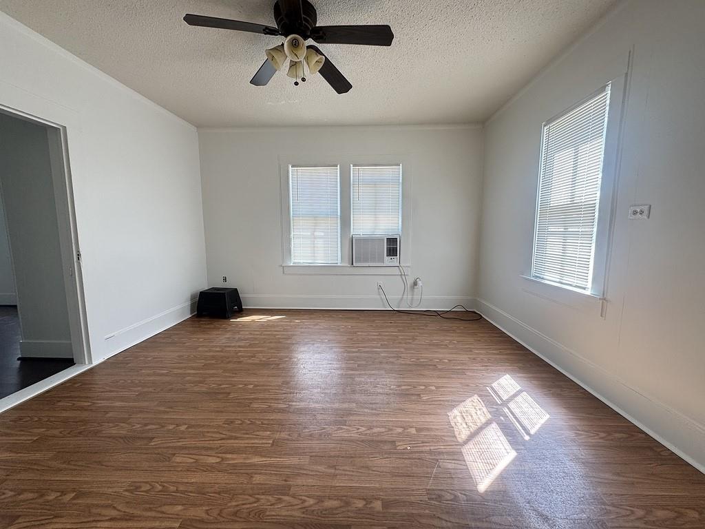 3405 Hwy 290