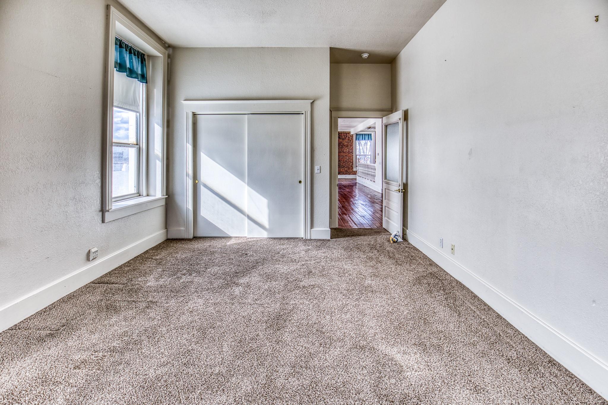 112 E Alamo Street # 2