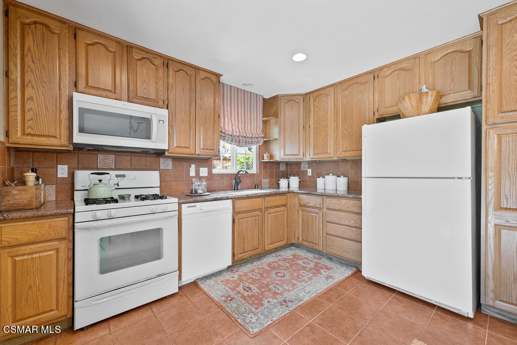 823 Green Valley Drive