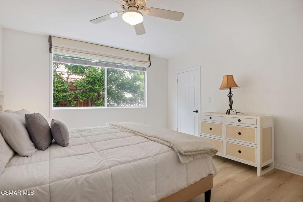 1872 Midvale Avenue 105