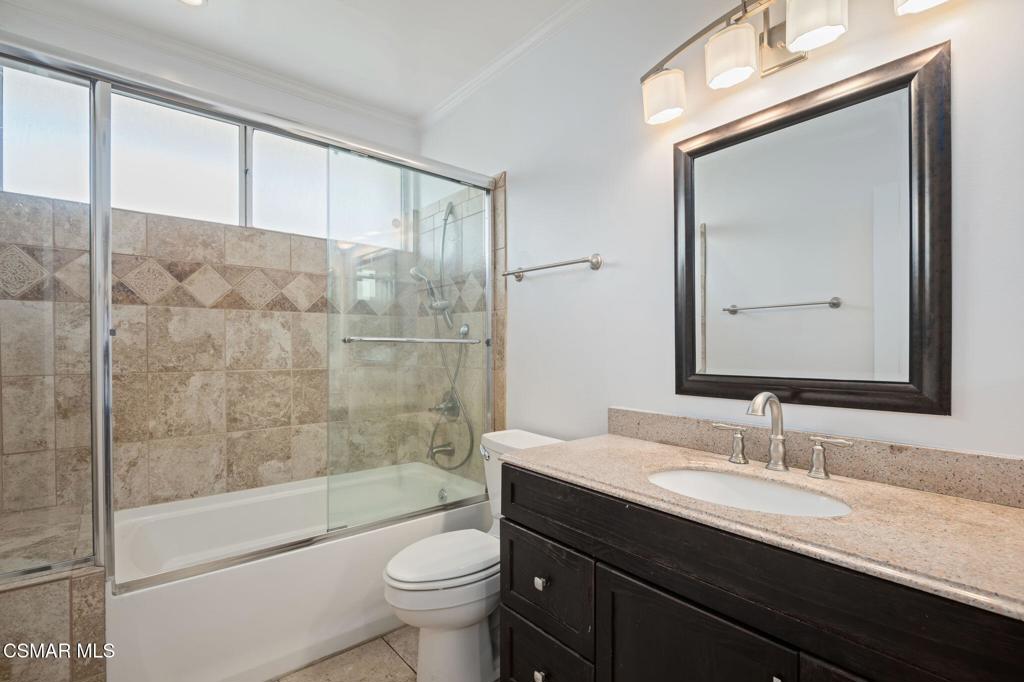 1872 Midvale Avenue 105