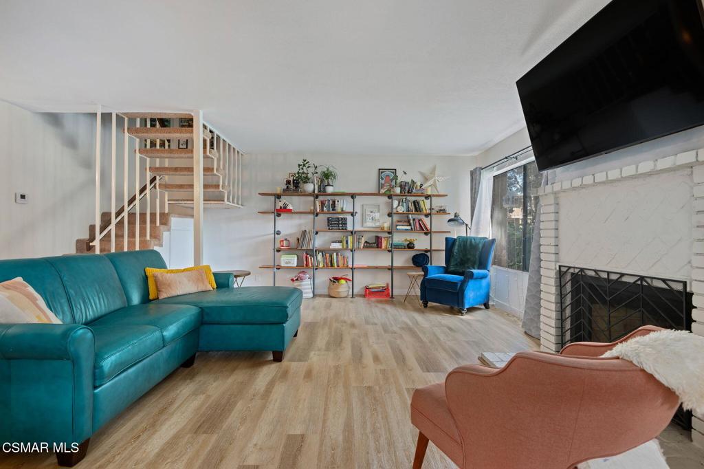 4460 Lubbock Drive B