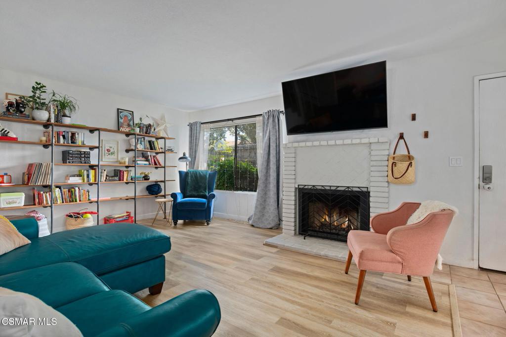 4460 Lubbock Drive B