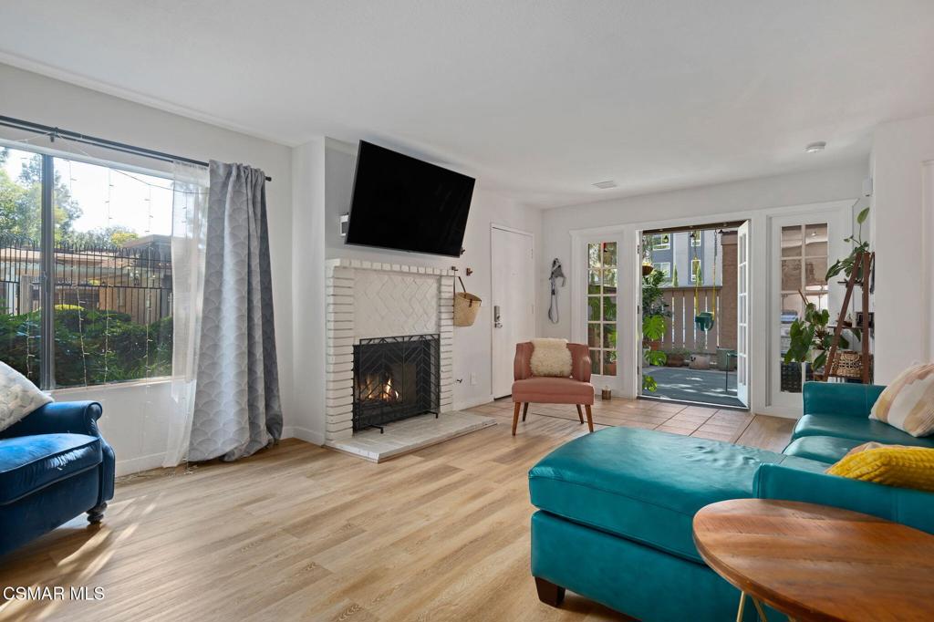 4460 Lubbock Drive B