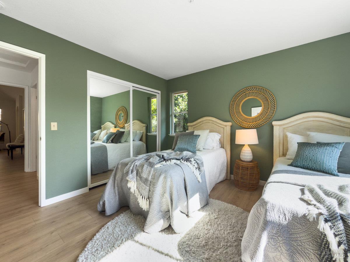 213 Deborah Ct