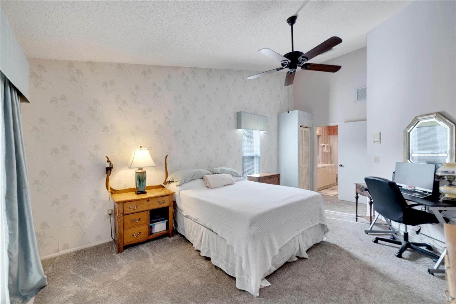 13302 SILVERCREEK DR