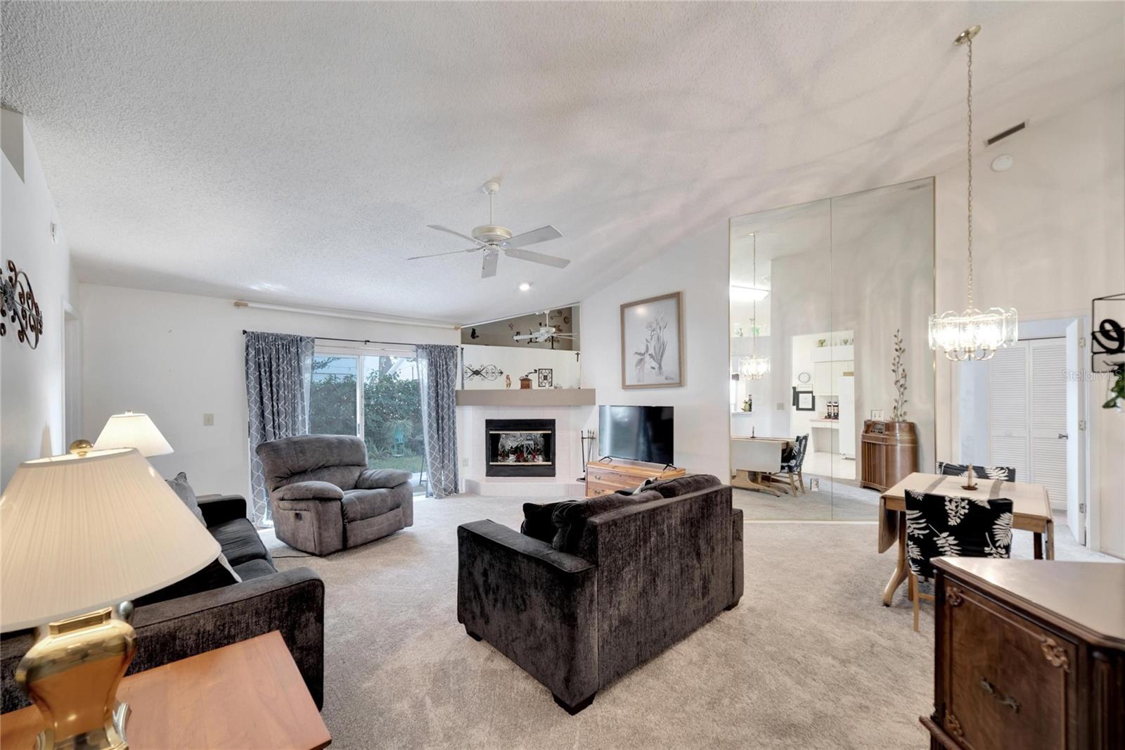 13302 SILVERCREEK DR