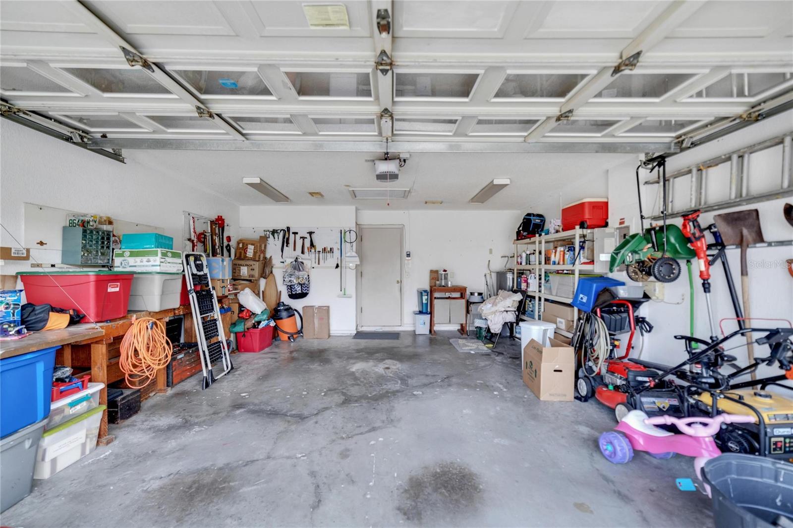 13302 SILVERCREEK DR