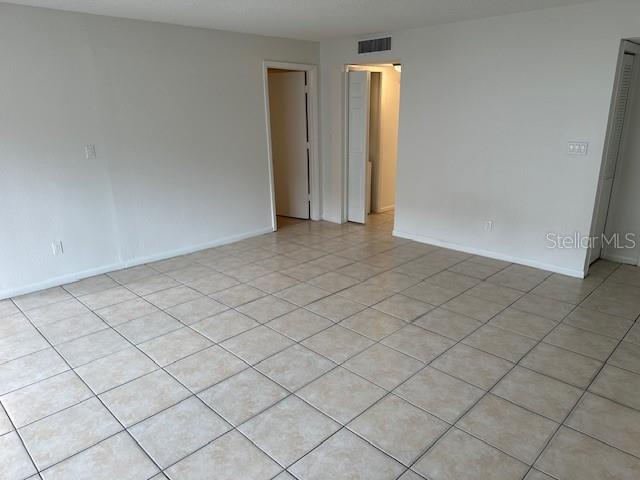 4705 PURITAN CIR #703