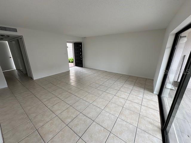 4705 PURITAN CIR #703