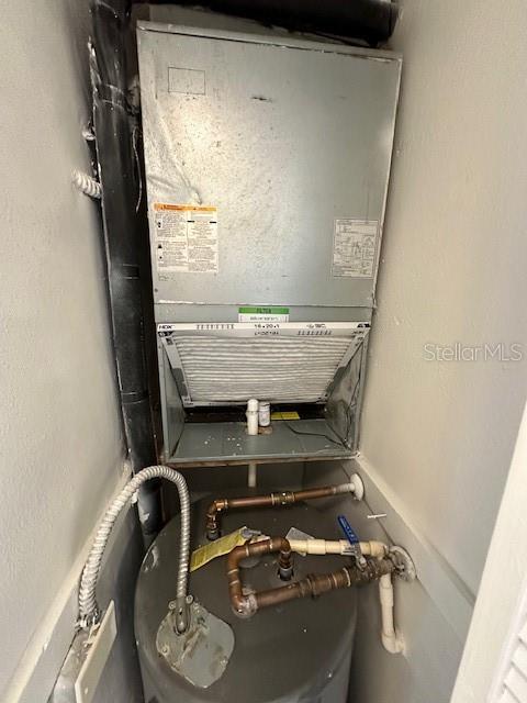 4705 PURITAN CIR #703