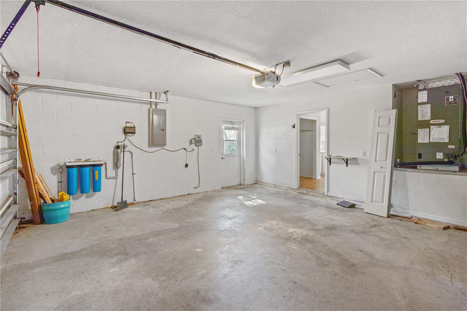 491 BAHIA CIRCLE TER