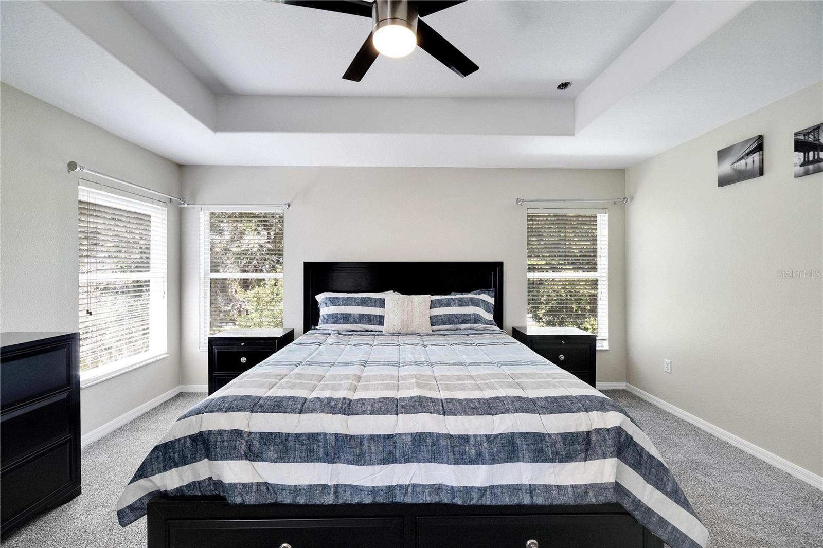 18000 GLASTONBURY LN