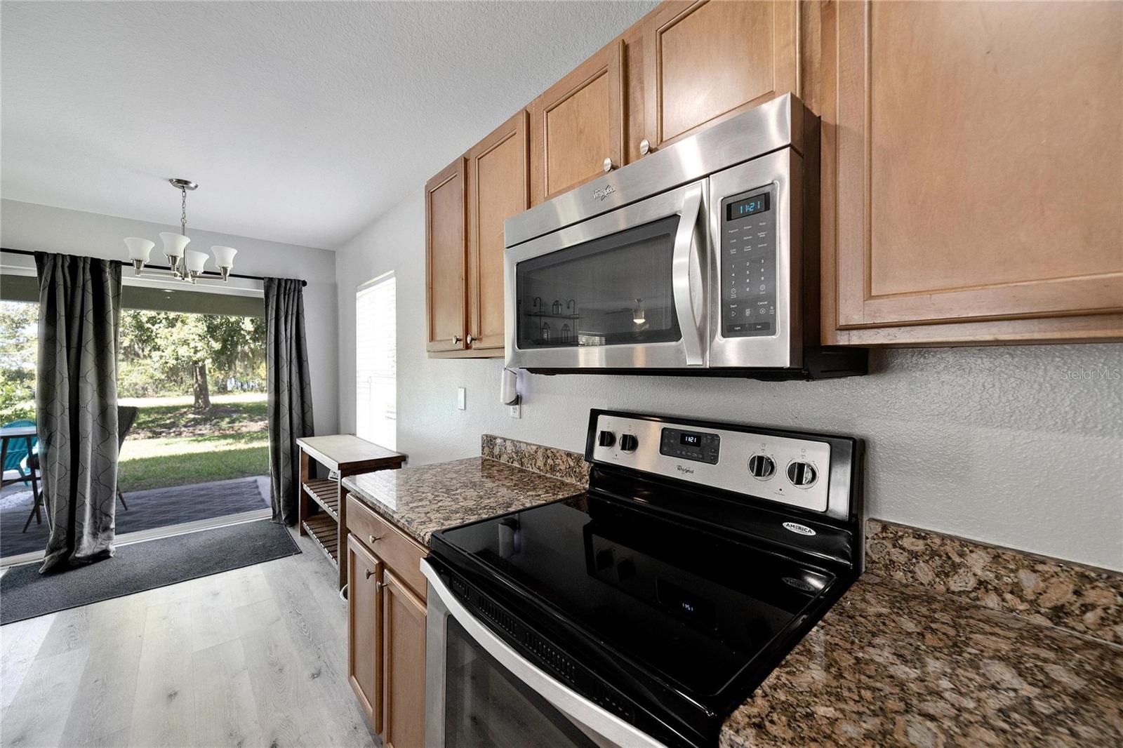 18000 GLASTONBURY LN