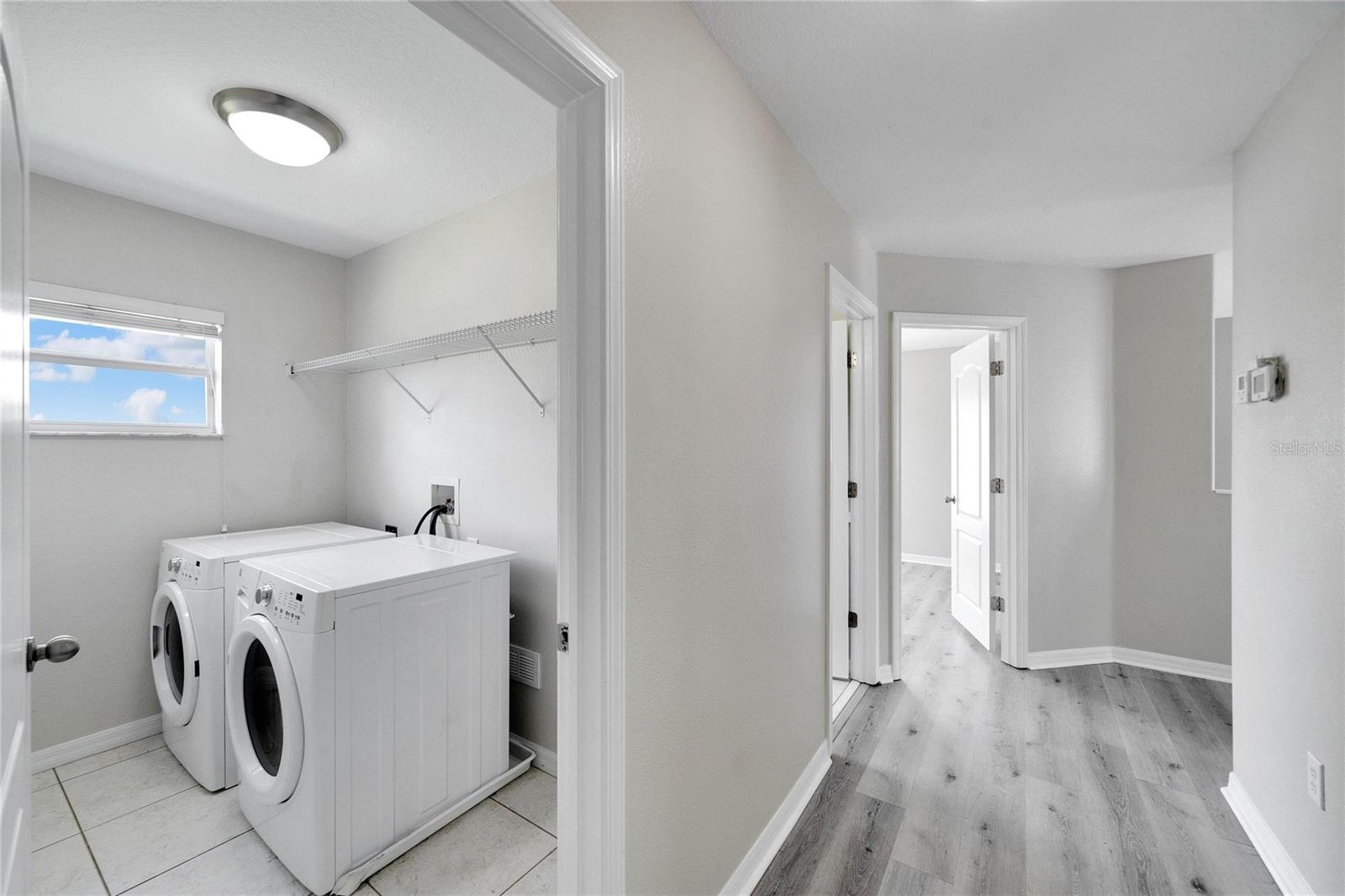 18000 GLASTONBURY LN