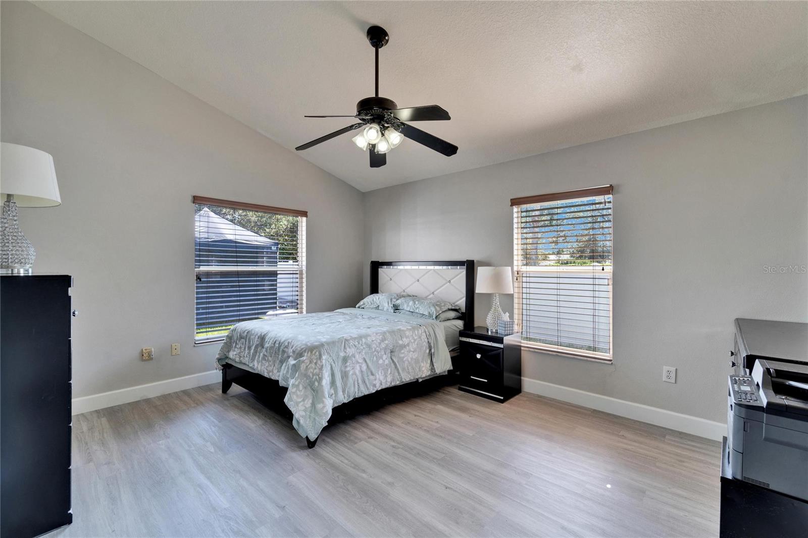 18507 COUNTRY CREST PL