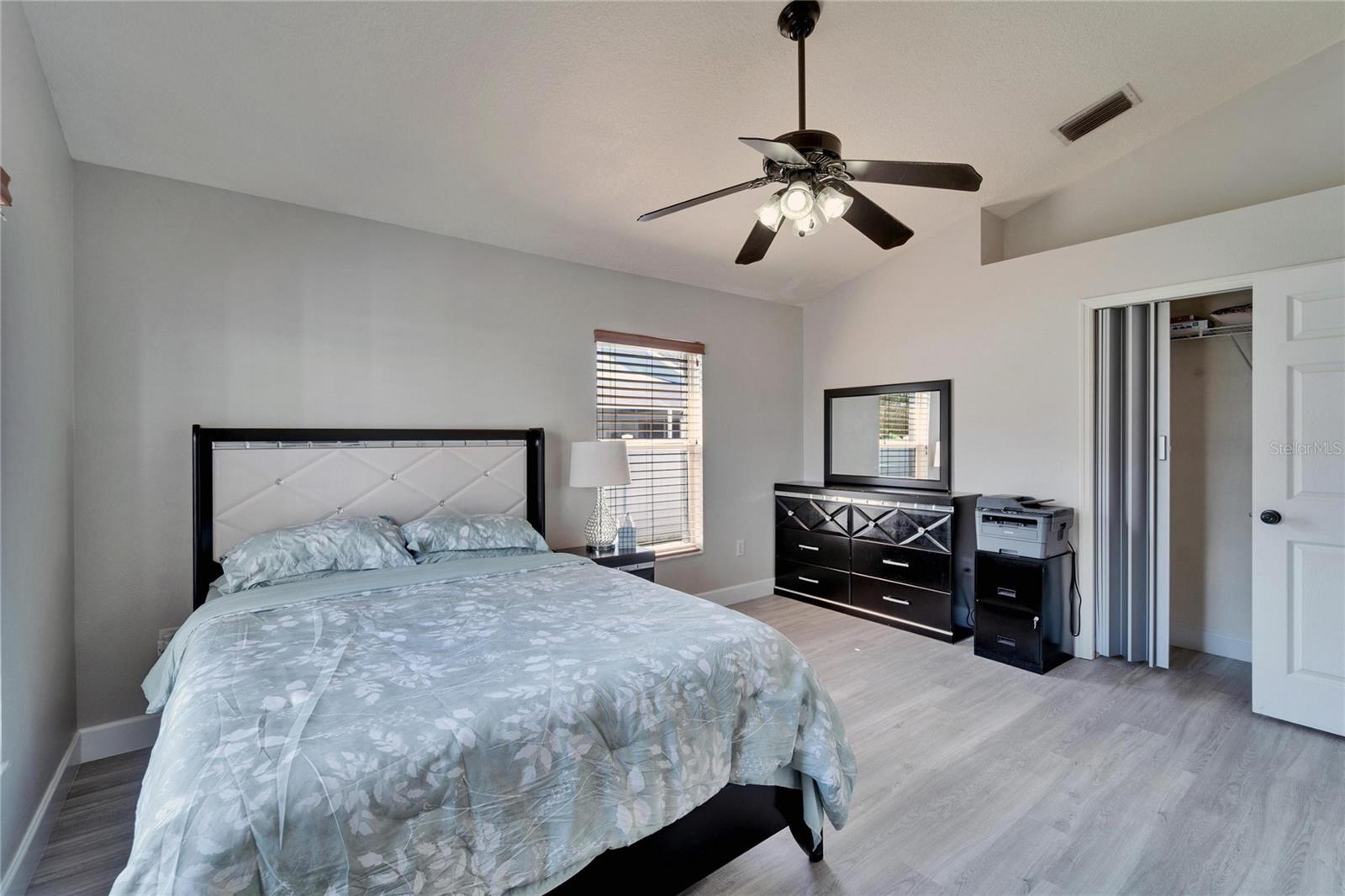 18507 COUNTRY CREST PL