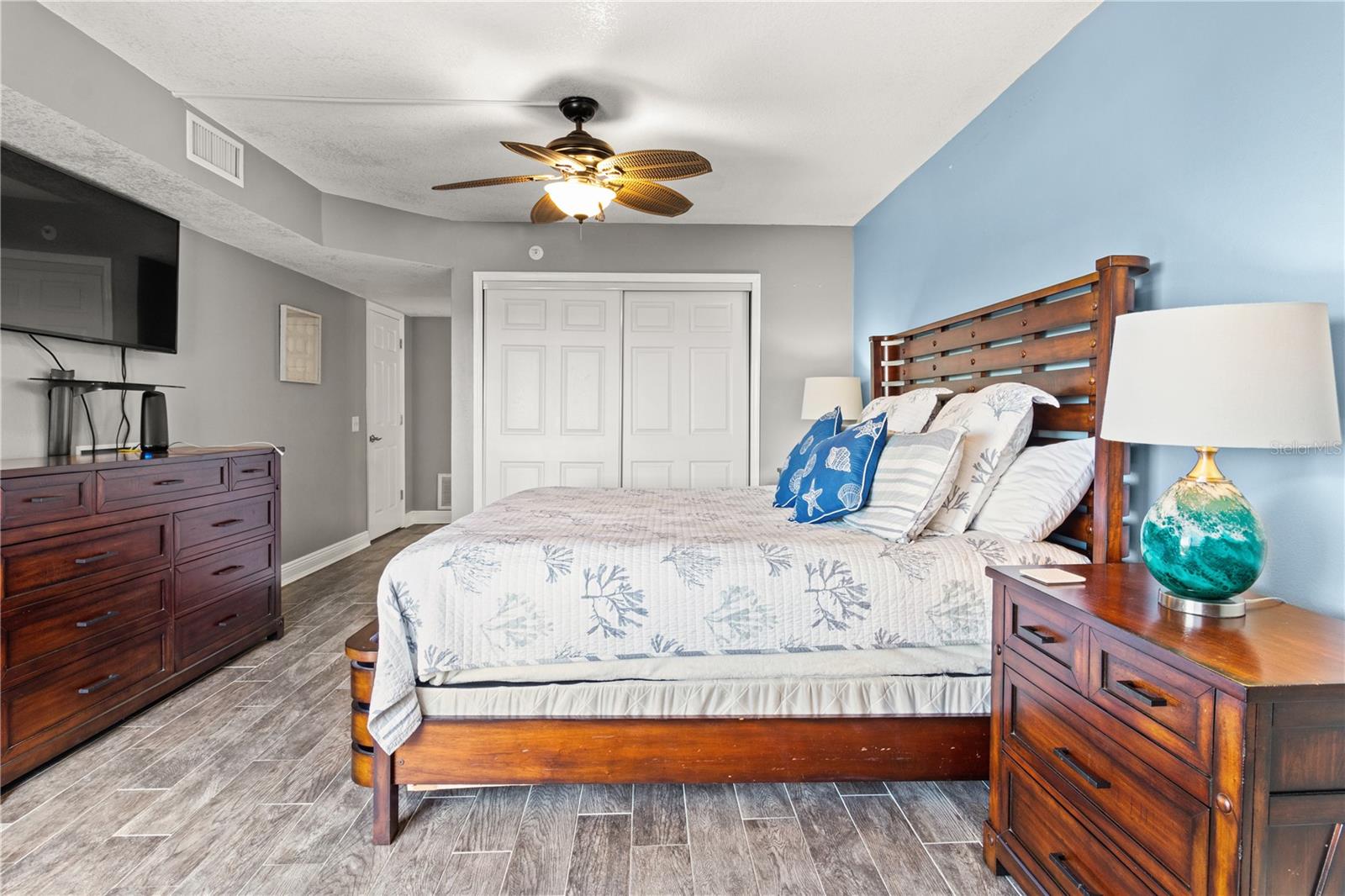 6035 SEA RANCH DR #415