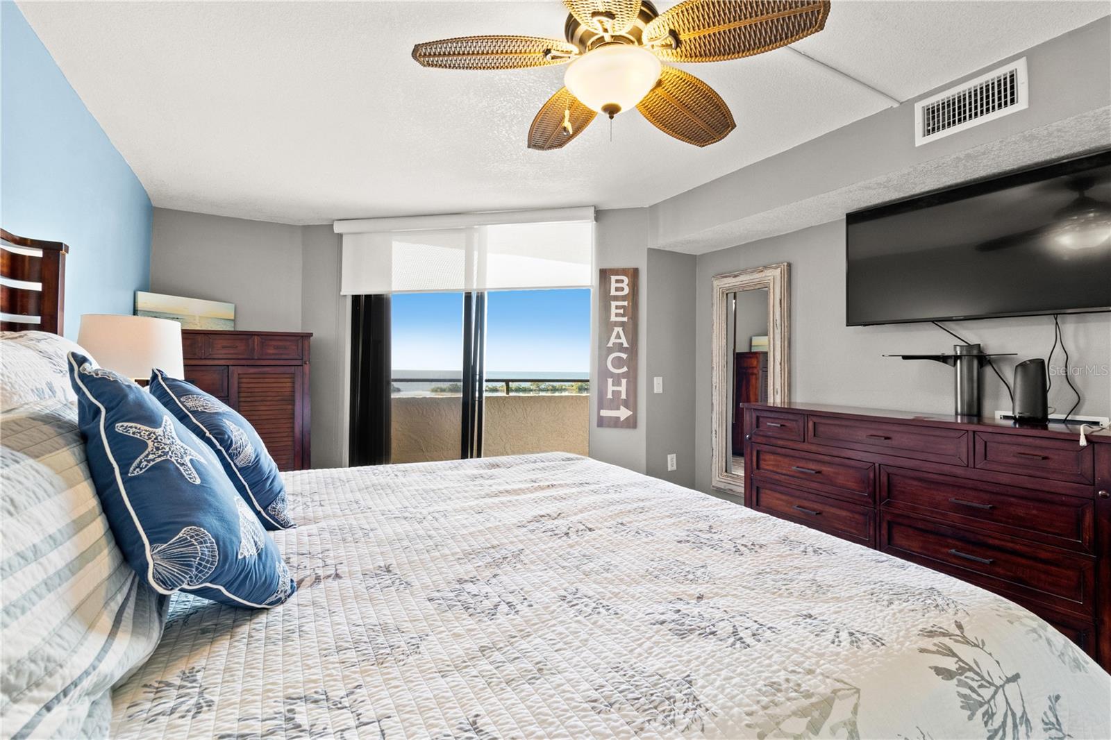 6035 SEA RANCH DR #415