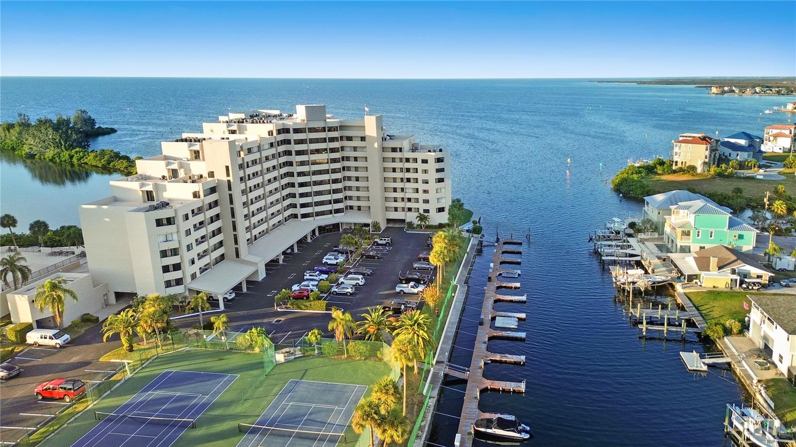 6035 SEA RANCH DR #415