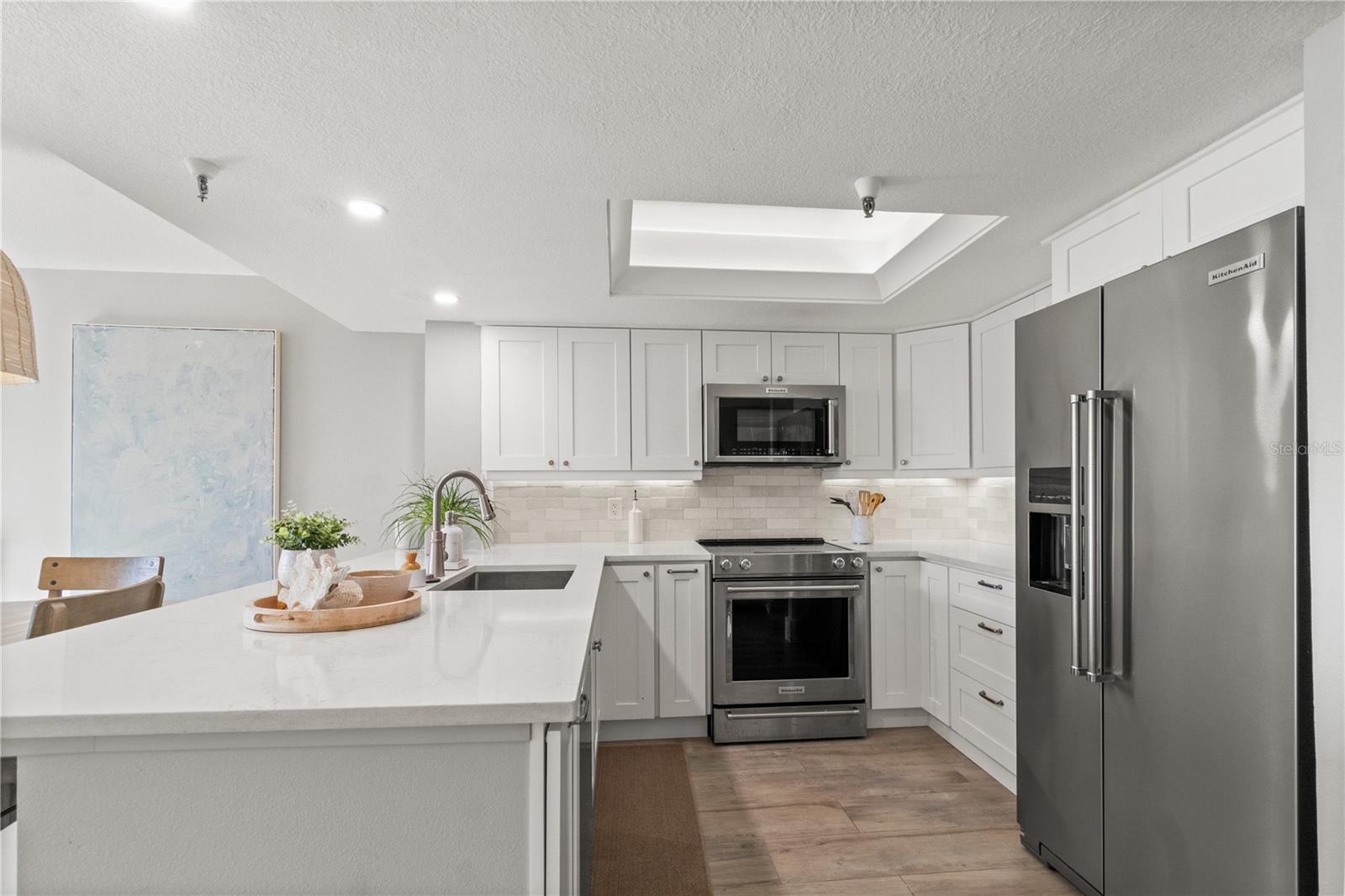 6035 SEA RANCH DR #203