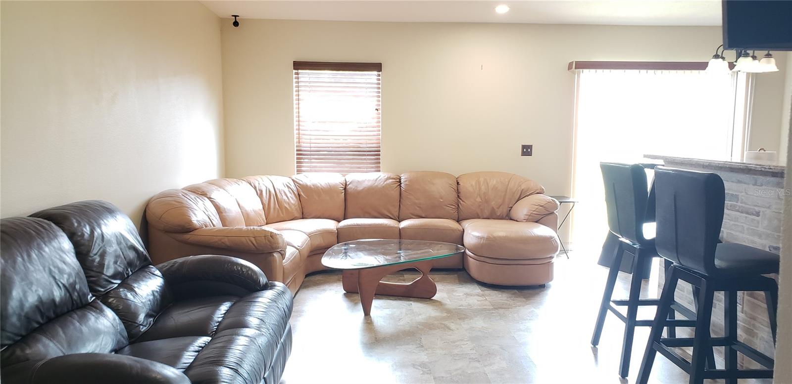 4560 ASHBURN SQUARE DR