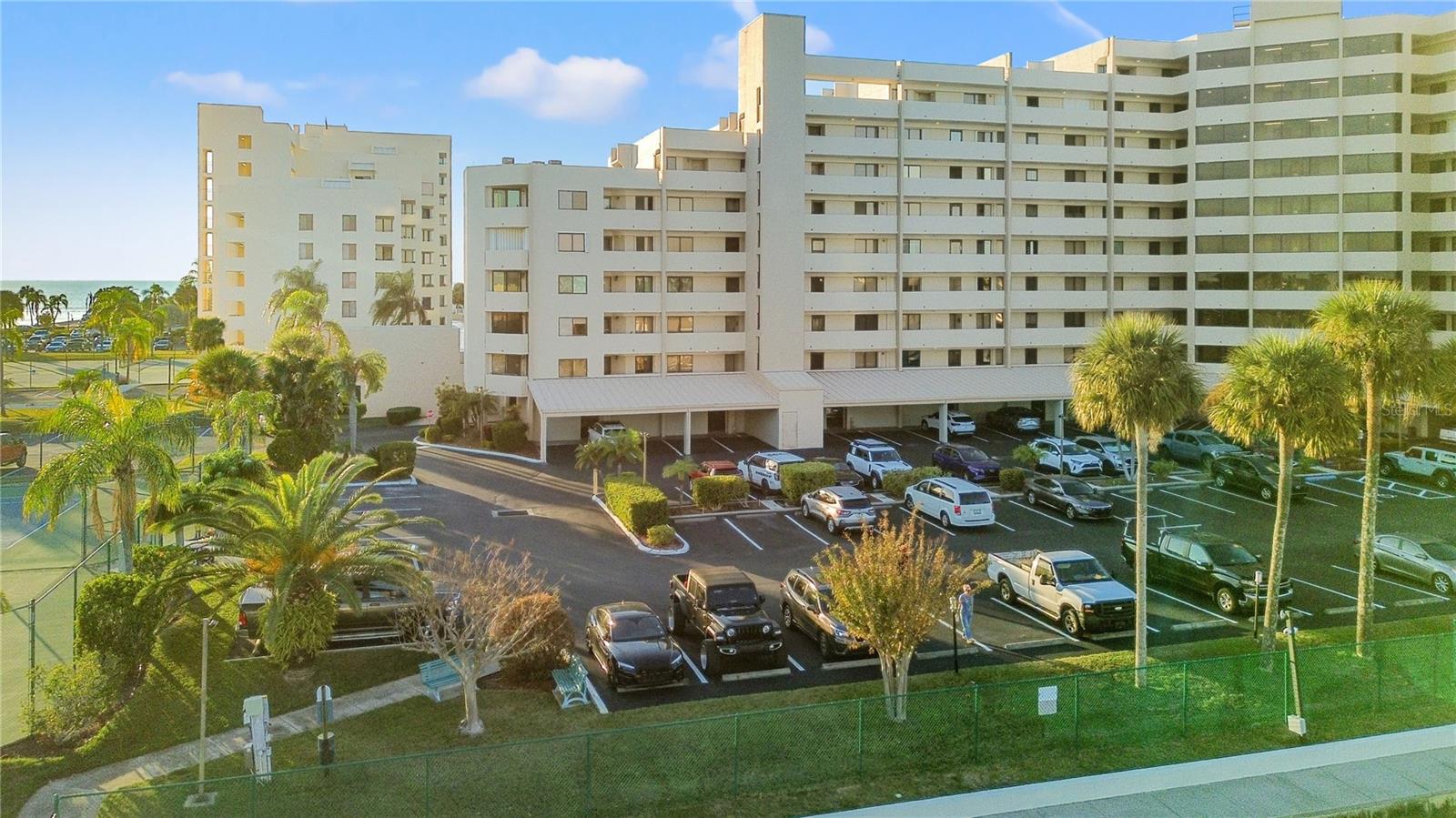6035 SEA RANCH DR #203