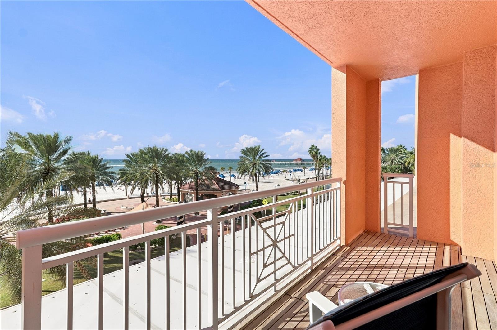 301 S GULFVIEW BLVD #303