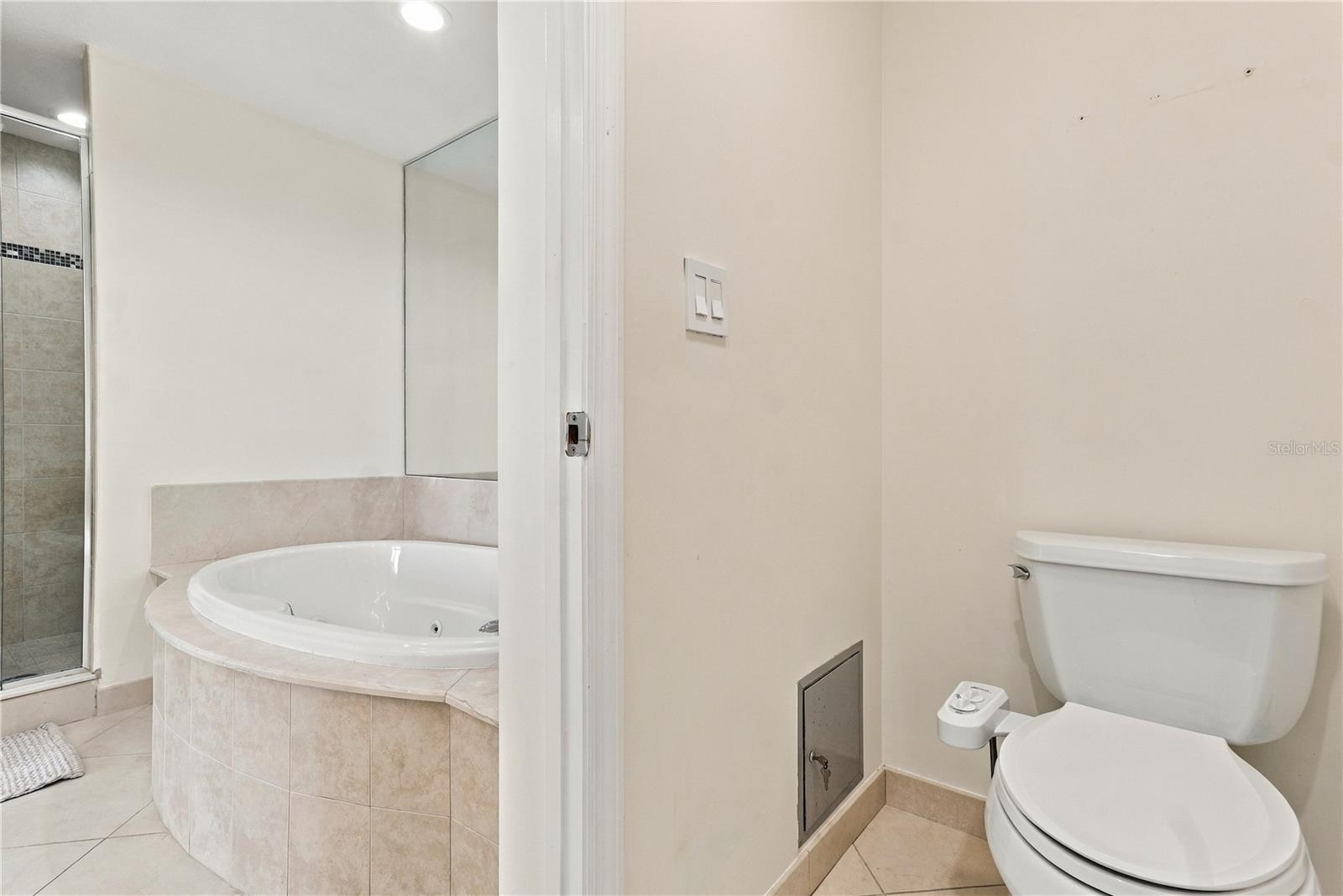 301 S GULFVIEW BLVD #303