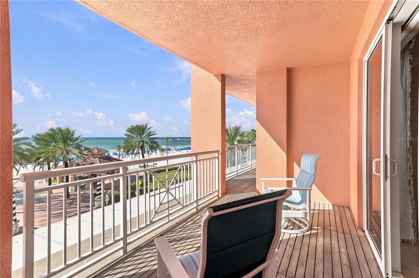301 S GULFVIEW BLVD #303