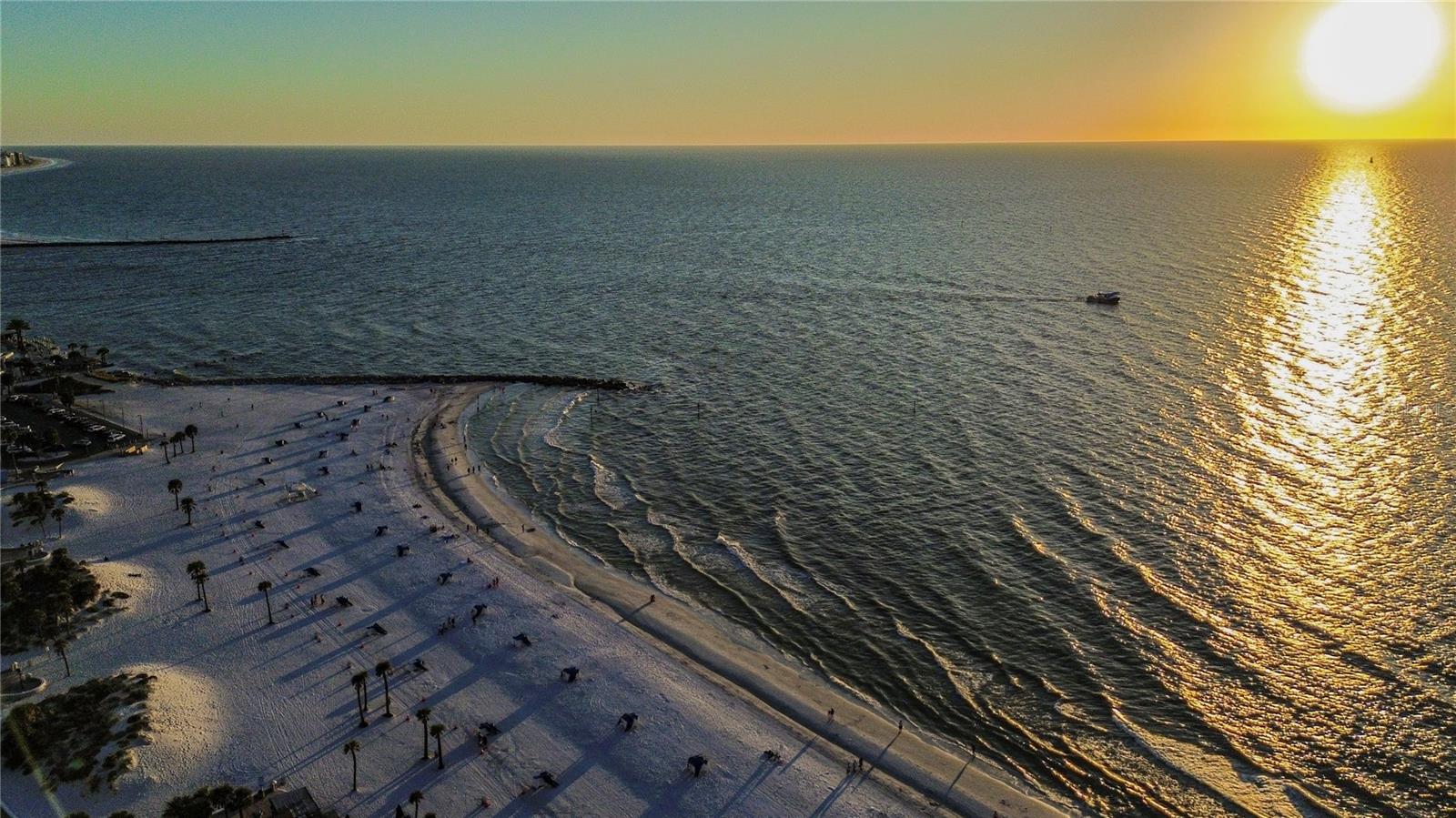 301 S GULFVIEW BLVD #303