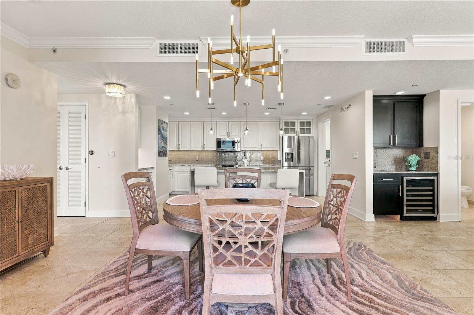 301 S GULFVIEW BLVD #303
