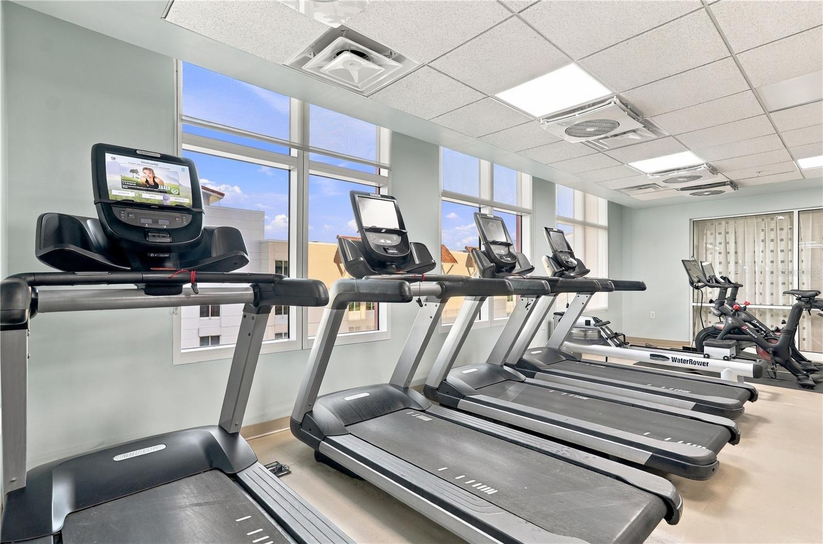 301 S GULFVIEW BLVD #303