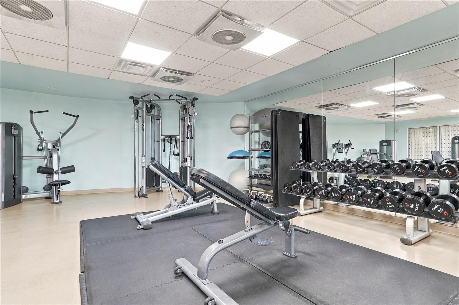 301 S GULFVIEW BLVD #303