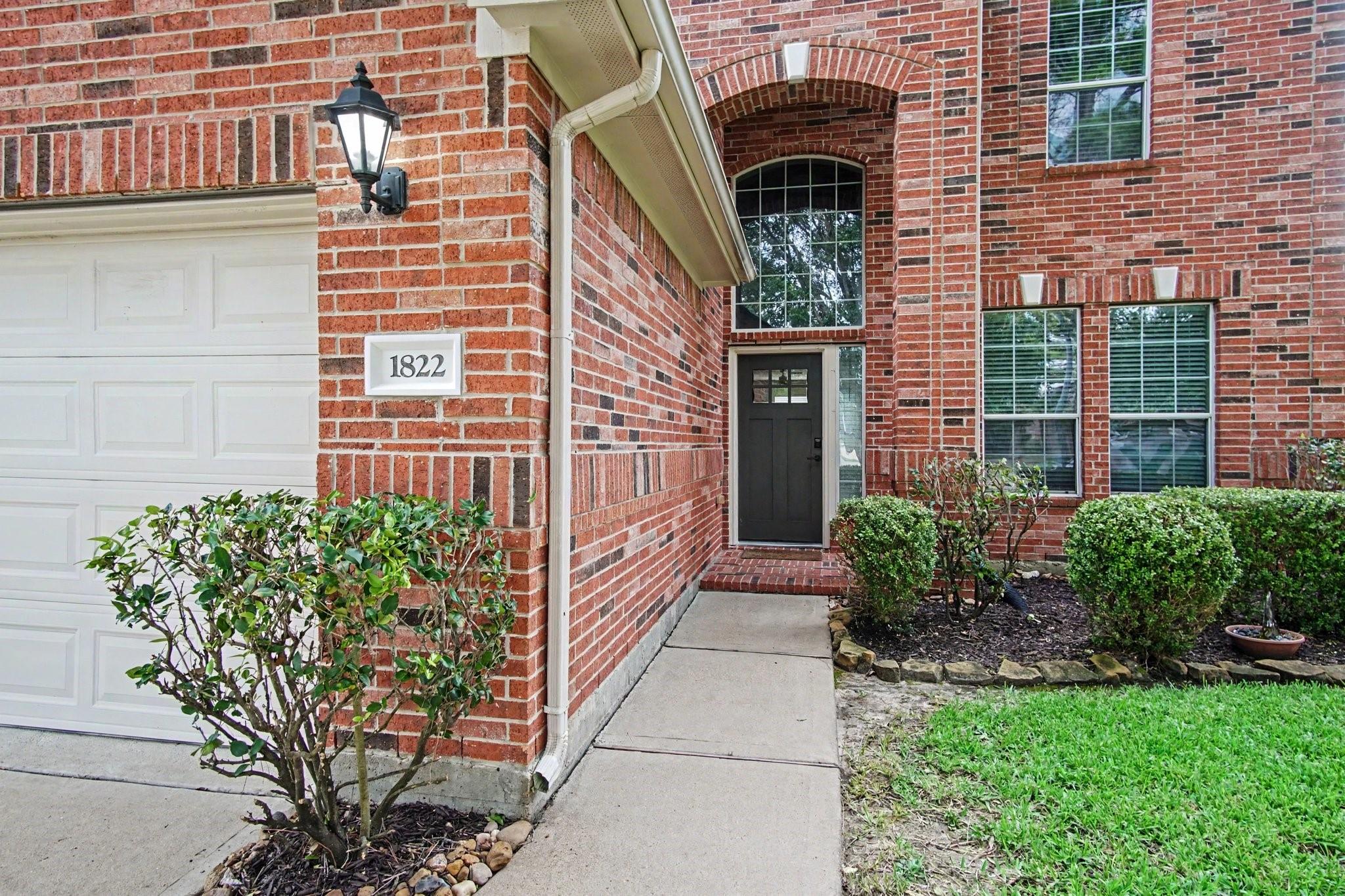 1822 Pontius Drive