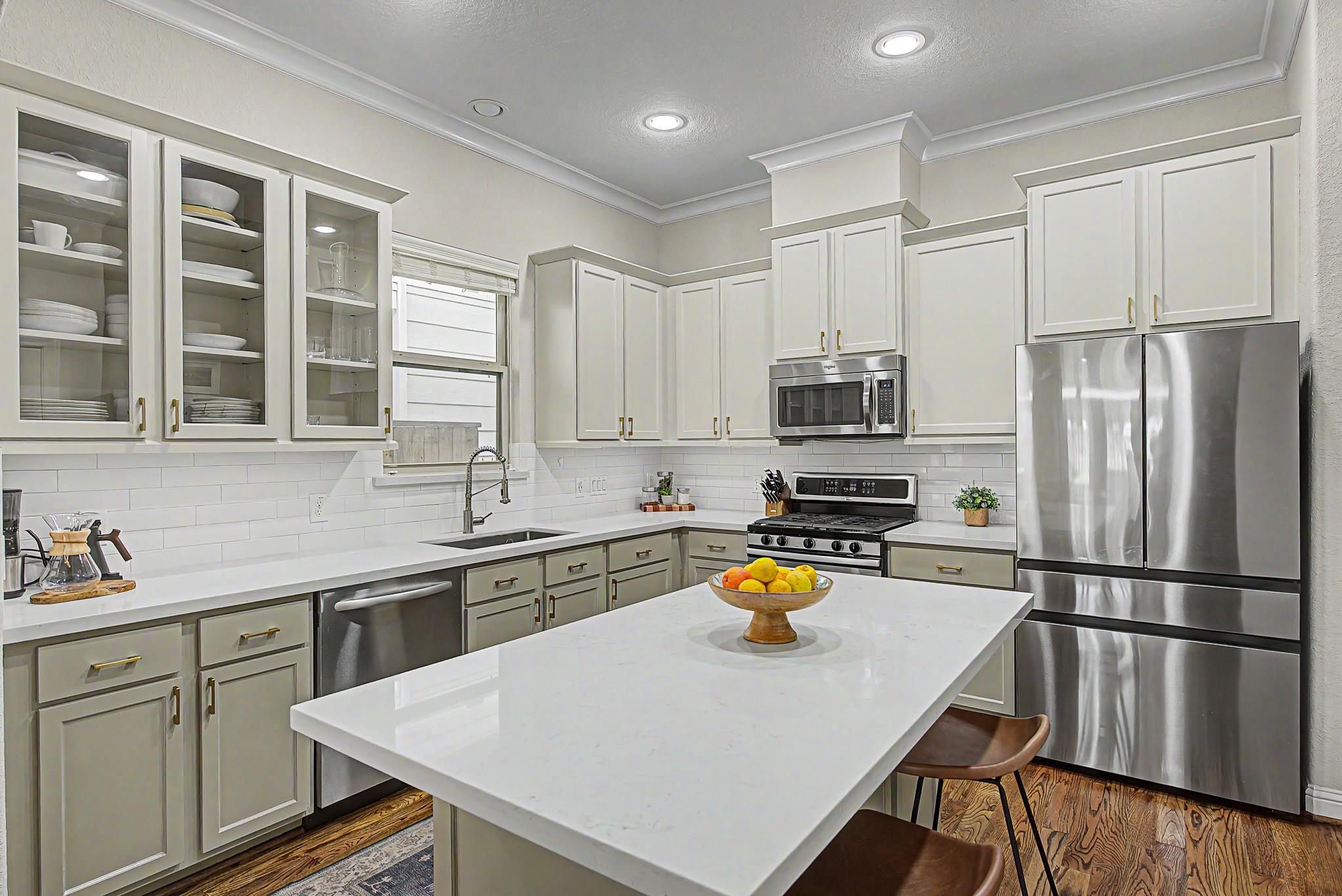 1005 W 24th Street