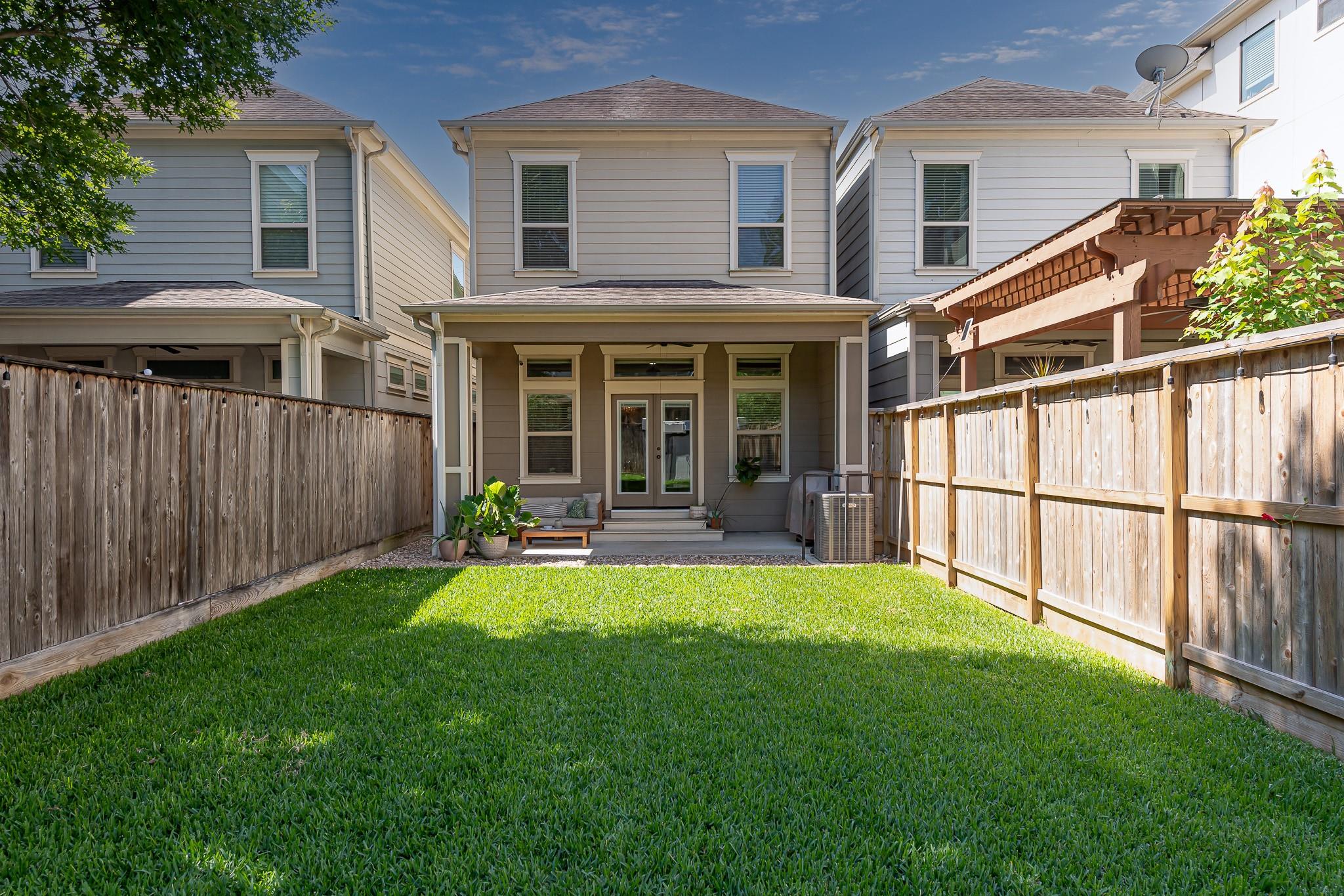 1005 W 24th Street
