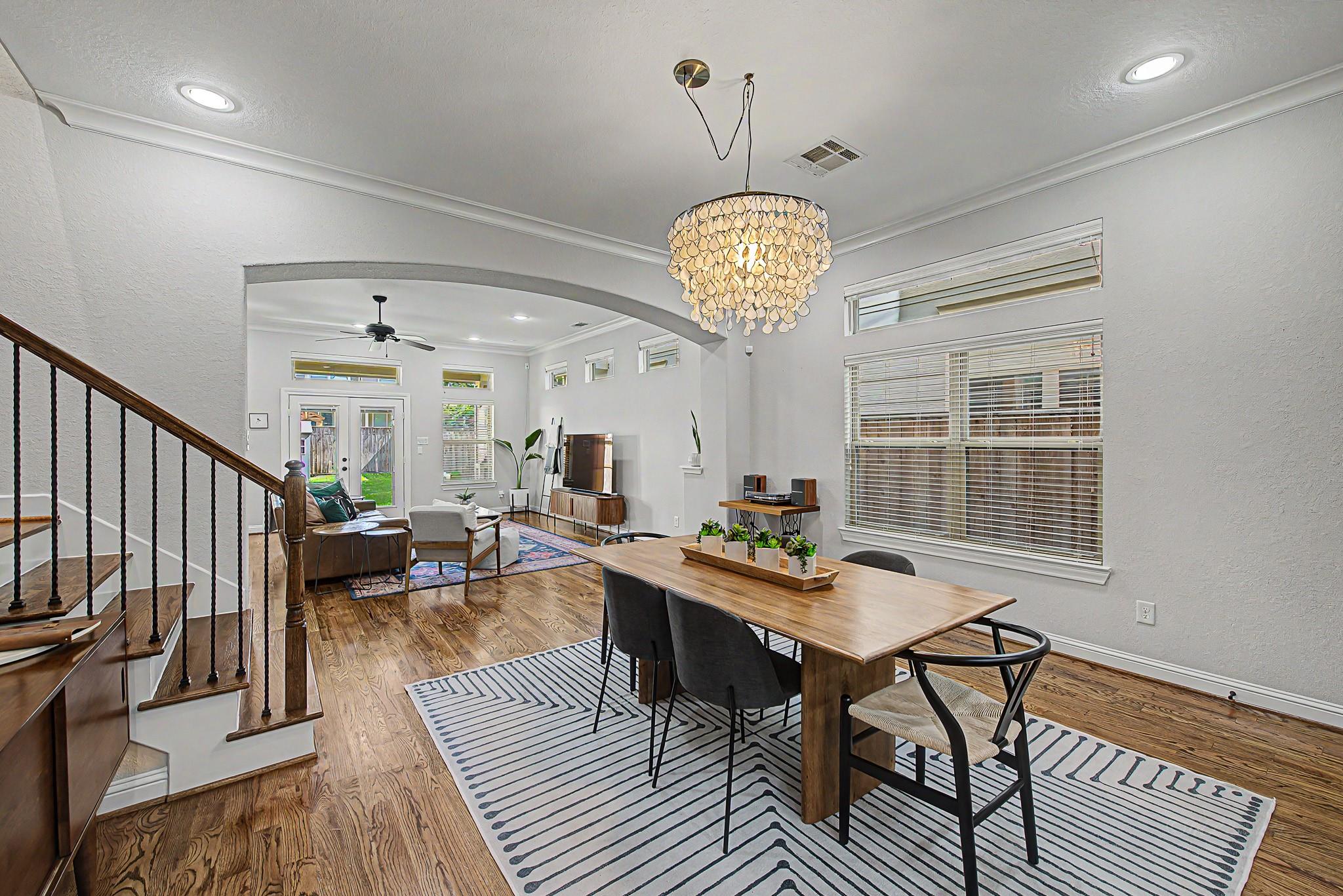 1005 W 24th Street