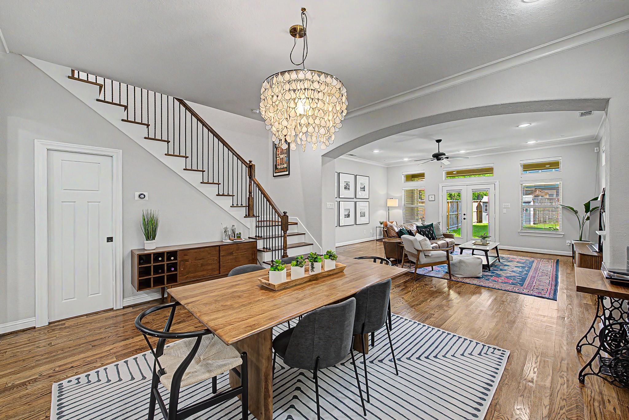 1005 W 24th Street