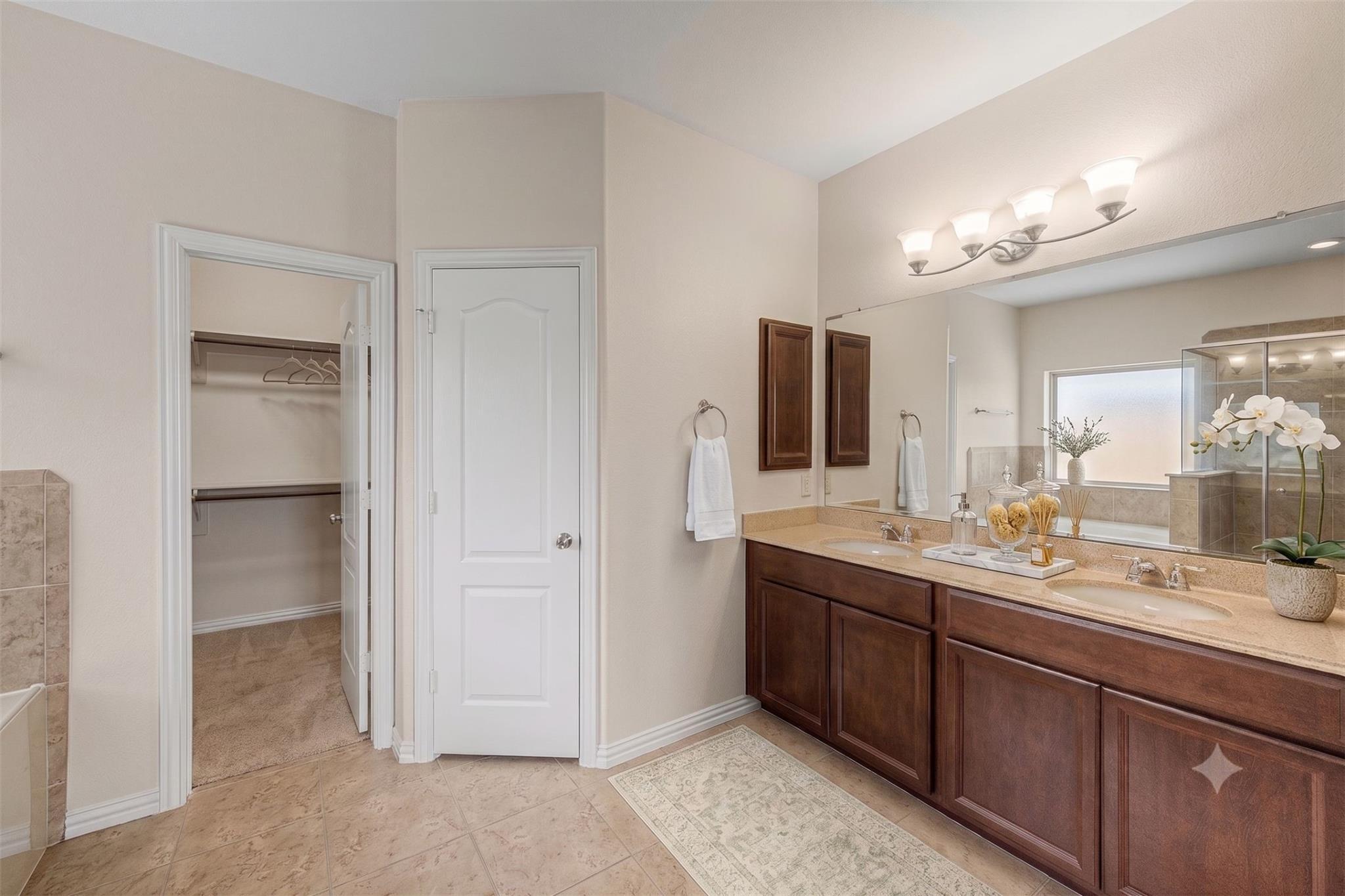 2302 Blue Jay Lane