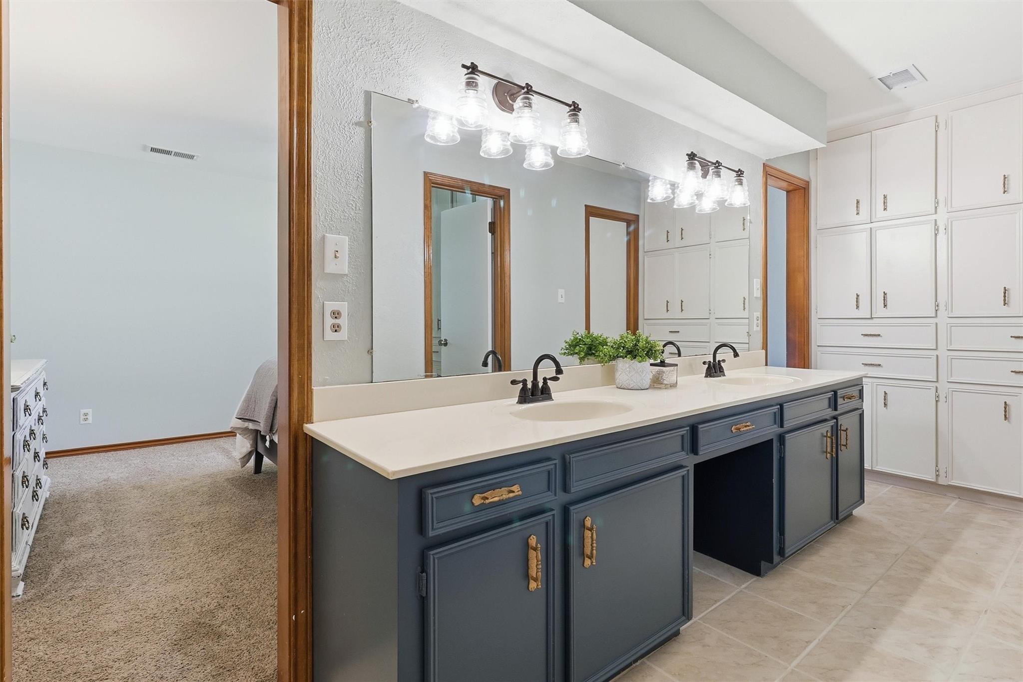 8485 Moravian Drive