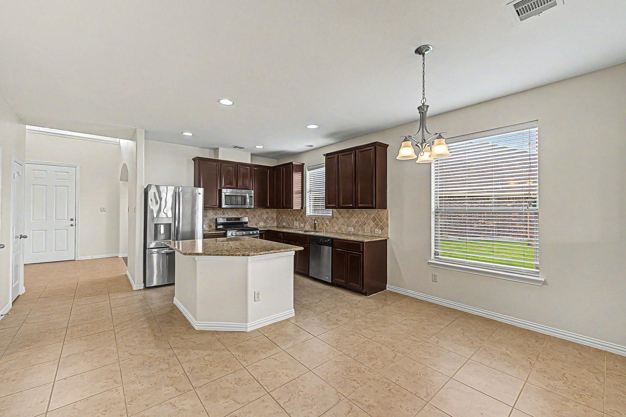2302 Blue Jay Lane