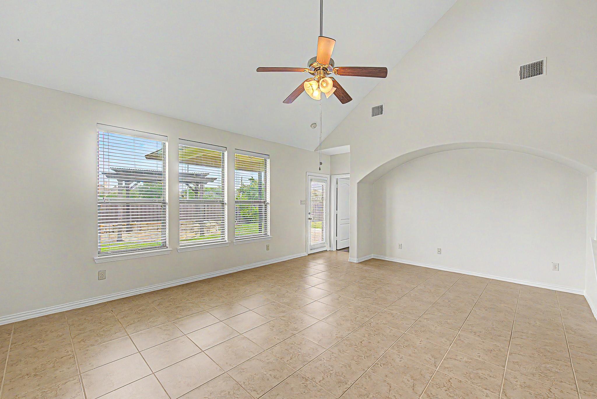 2302 Blue Jay Lane