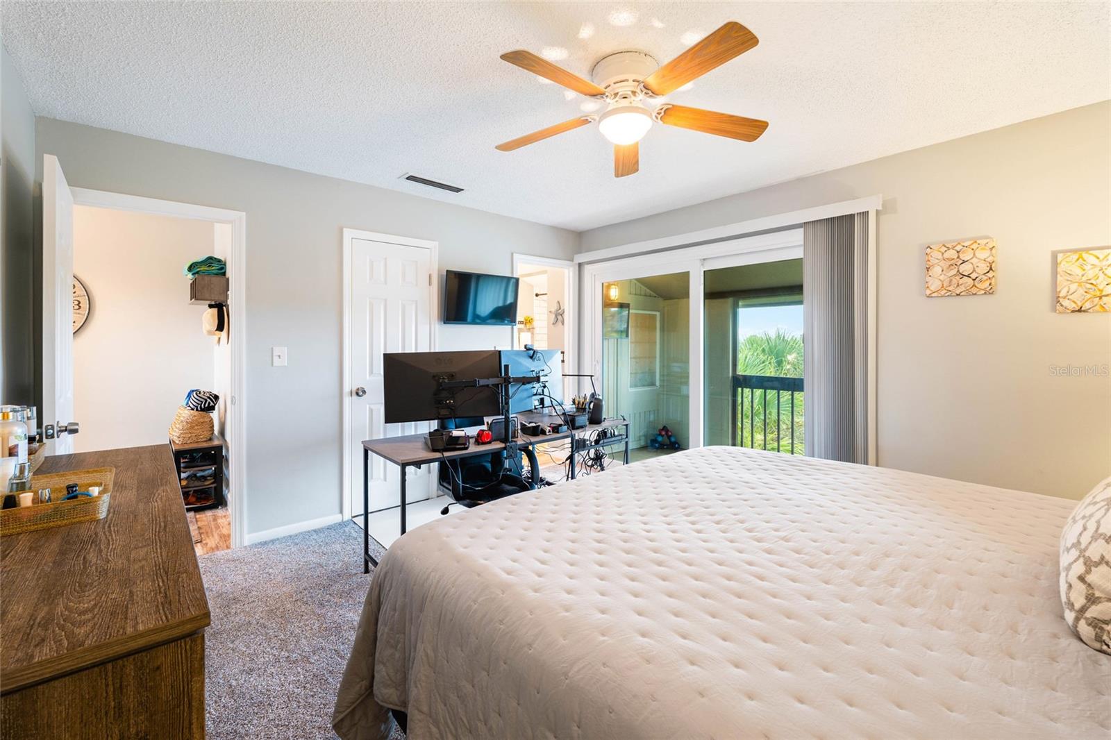 6317 NEWTOWN CIR #17B3